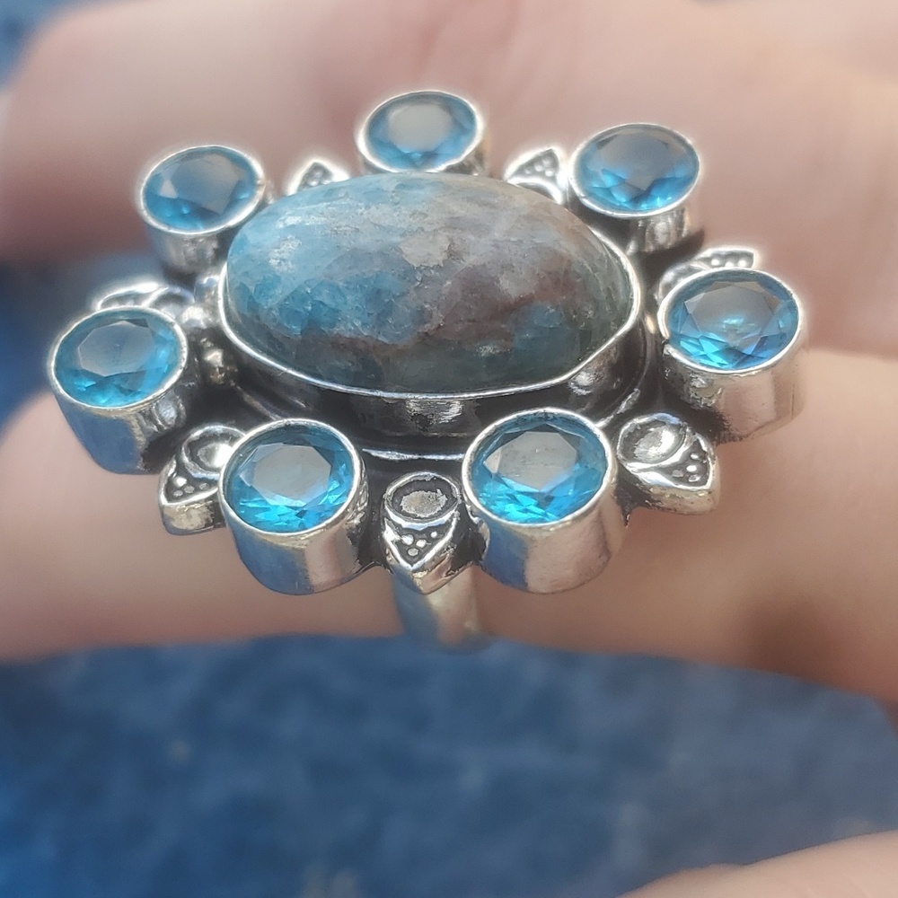New Blue Apatite & Blue Topaz 925 Silver Statement Ring. - Picture 8 of 14